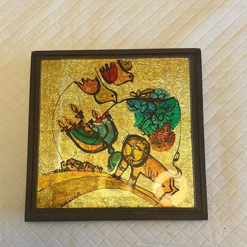 Elegant Wood w/Brown‎ Glass Lion,Birds and Leafs Art Piece Small